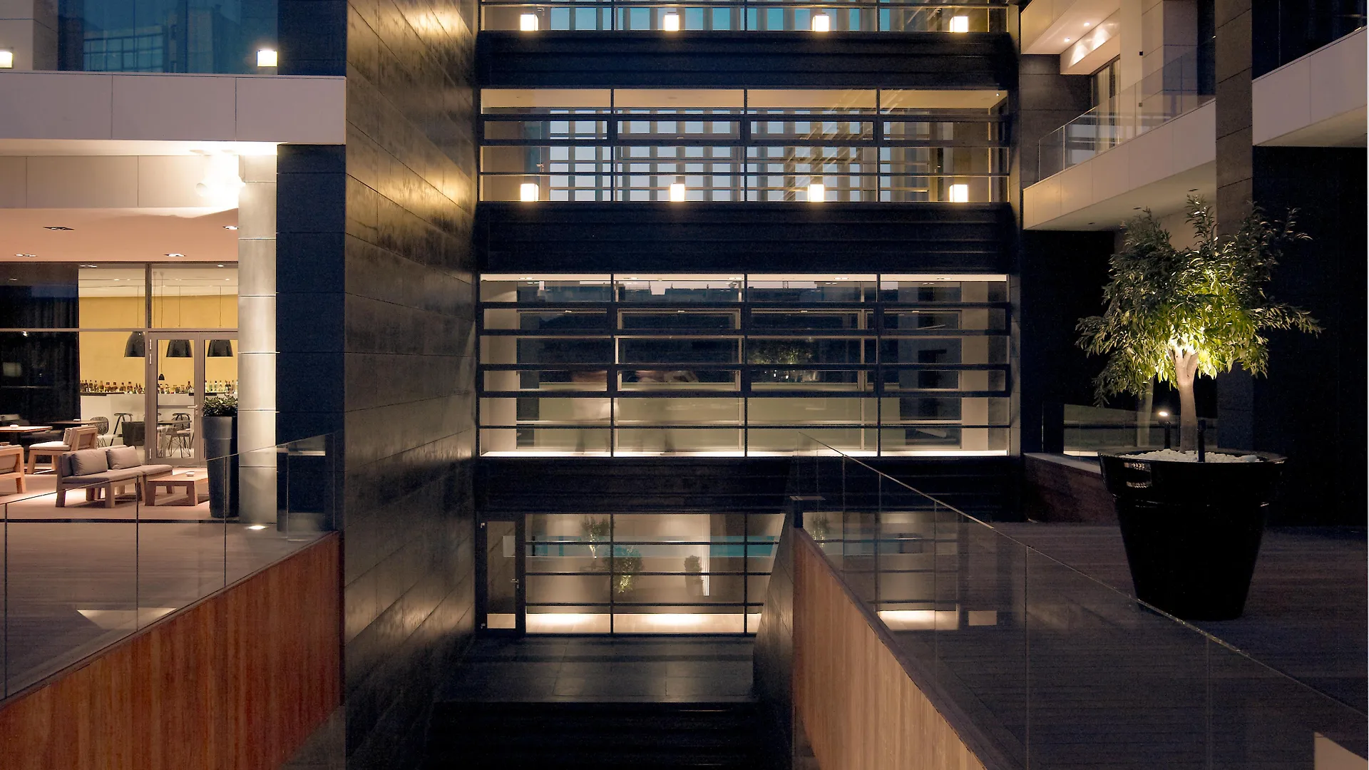 The Met Hotel Thessaloniki, A Member Of Design Hotels  Salonicco